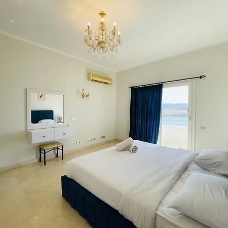 Luxury Villa In Gouna